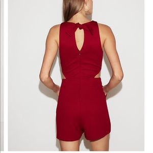 Express jacquard cut out romper Size 6 vivid red